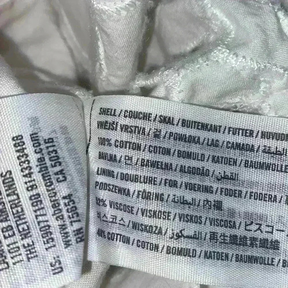 Abercrombie & Fitch White Eyelet Short Sleeve Romper - Picture 10 of 10